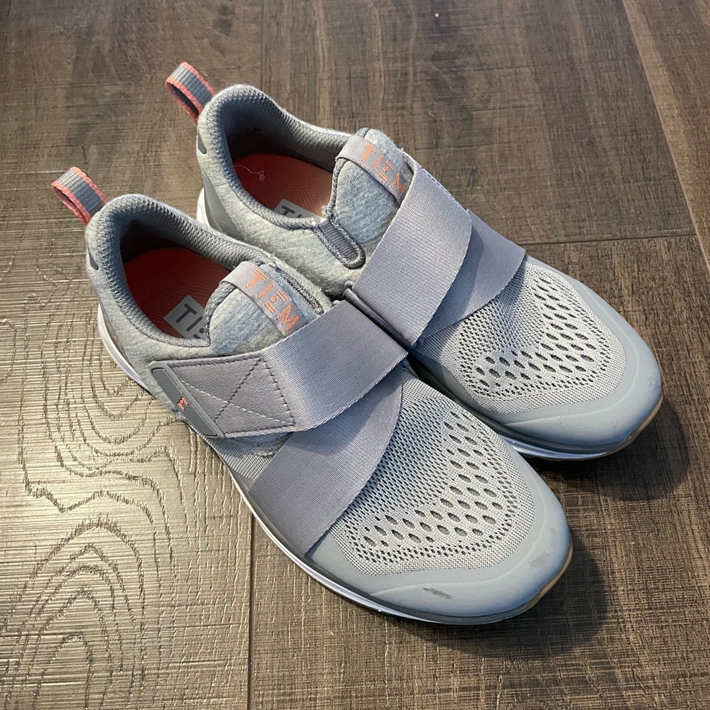 Women's cycling spin Shoes in Gray by Tiem